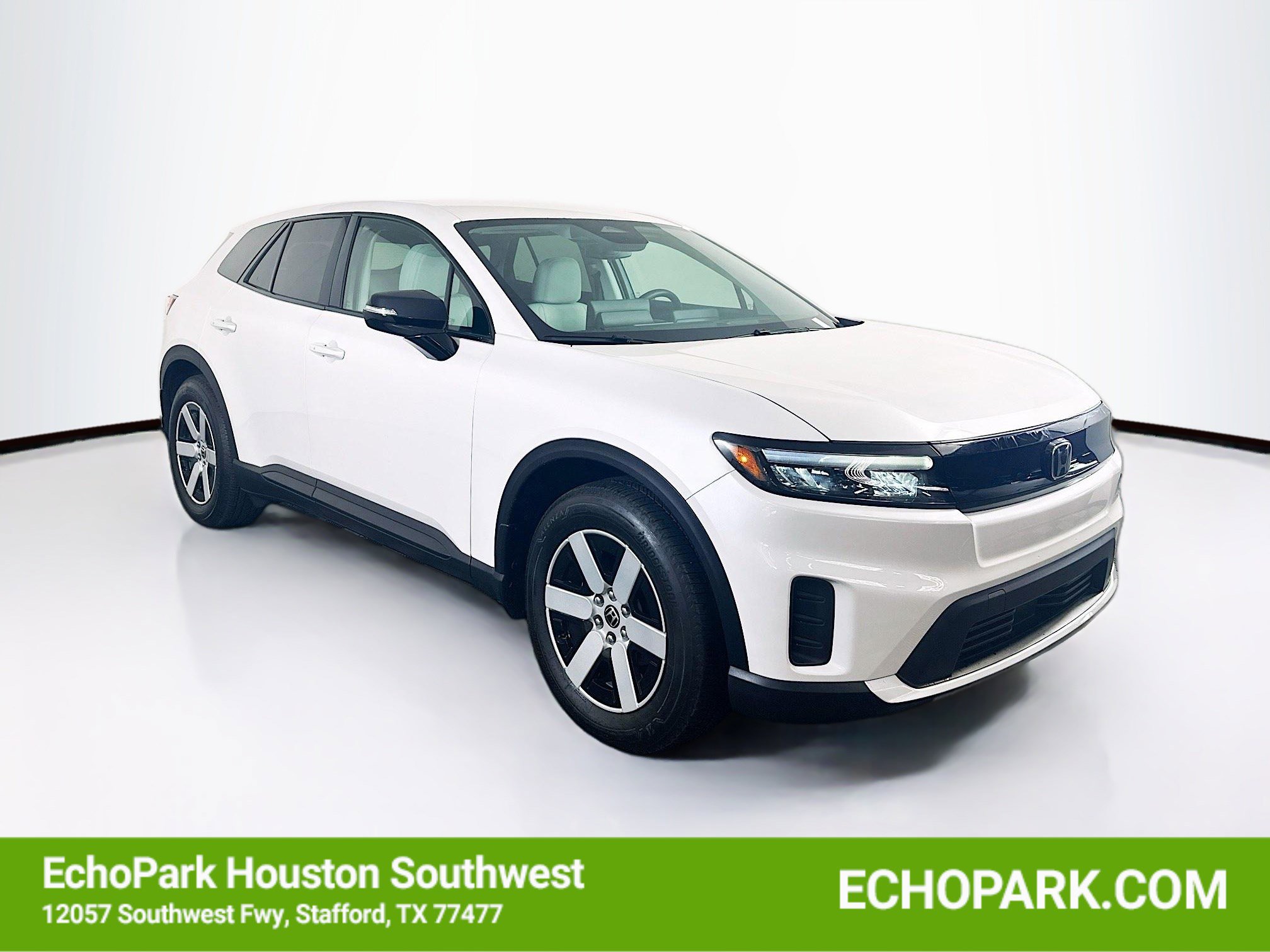 Used 2024 Honda Prologue EX image 1