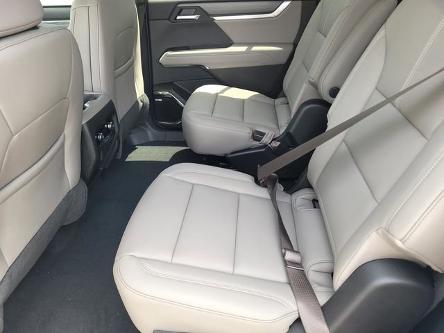 New 2026 GMC Acadia Elevation w/ Elevation Premium Package FWD image 10
