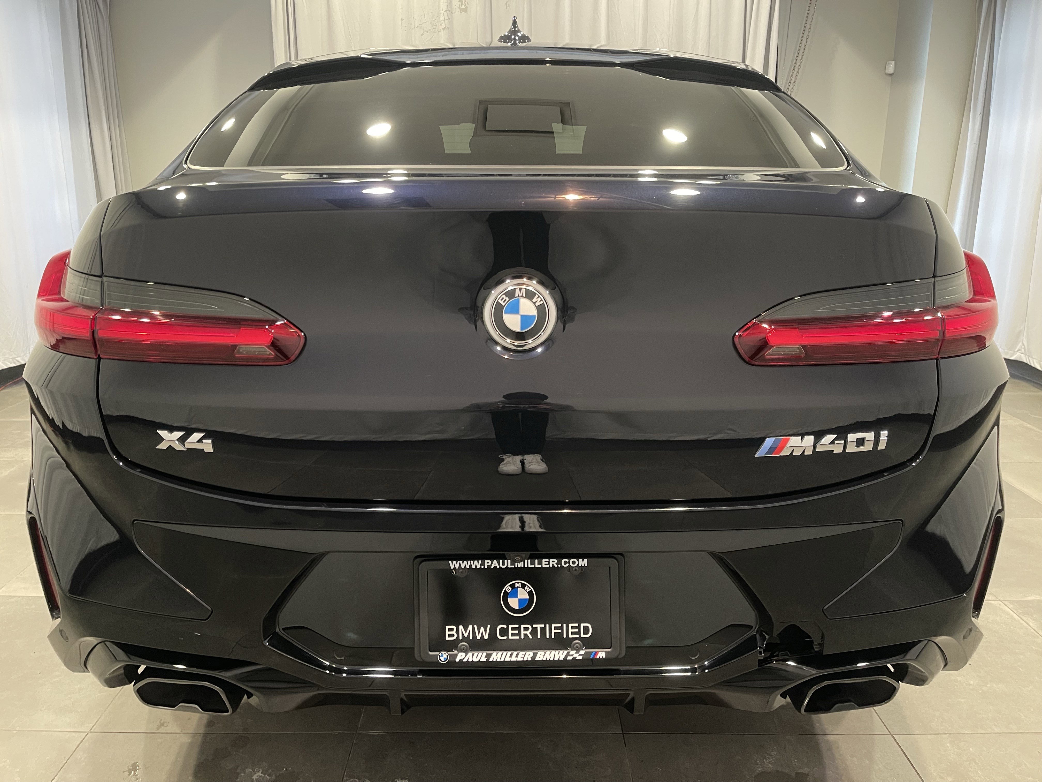 Certified 2025 BMW X4 M40i image 5