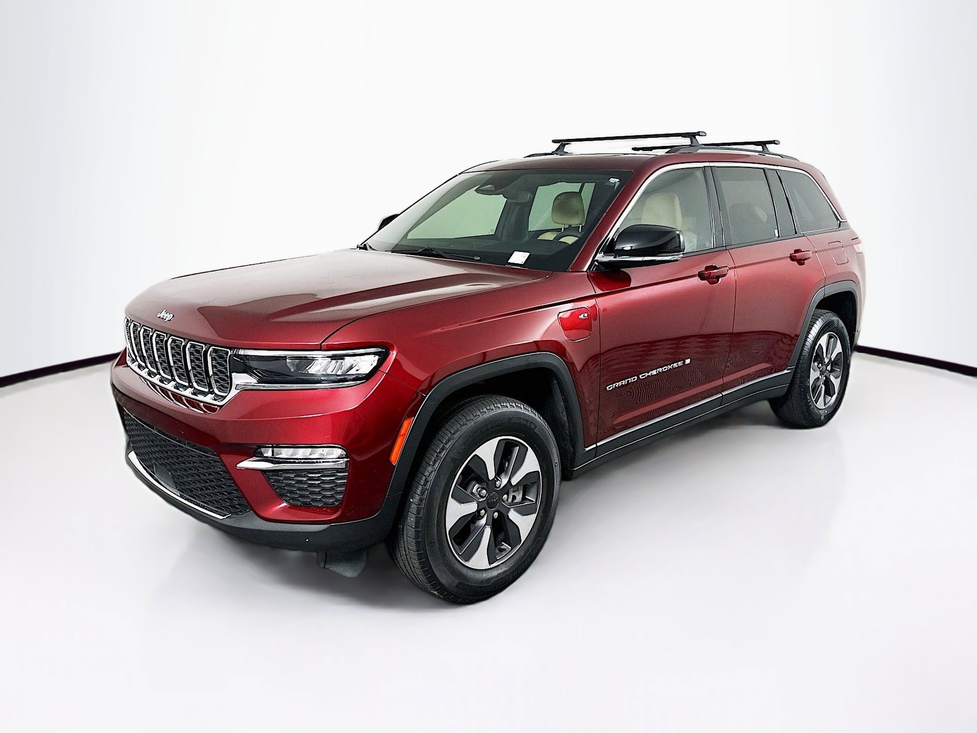 Used 2022 Jeep Grand Cherokee Limited 4xe AWD/4WD image 3