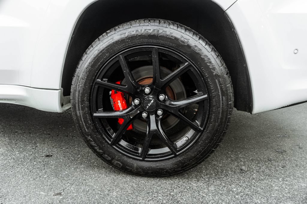 Used 2020 Jeep Grand Cherokee SRT w/ Trailer Tow Group IV AWD/4WD image 35
