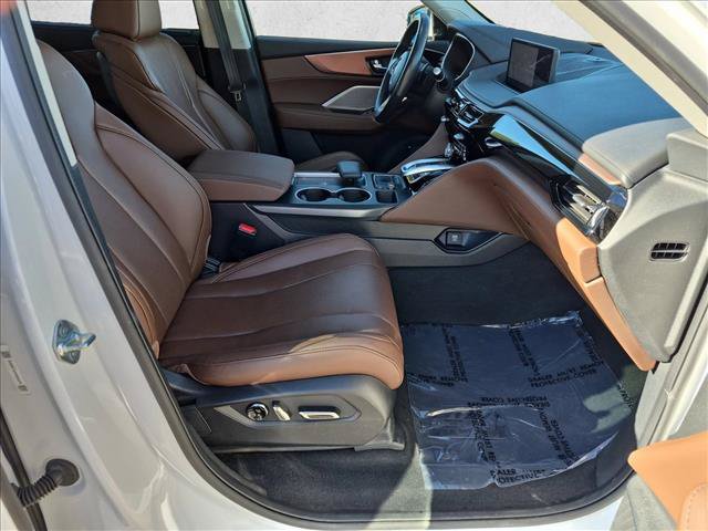 Used 2023 Acura MDX w/ Technology Package FWD image 24