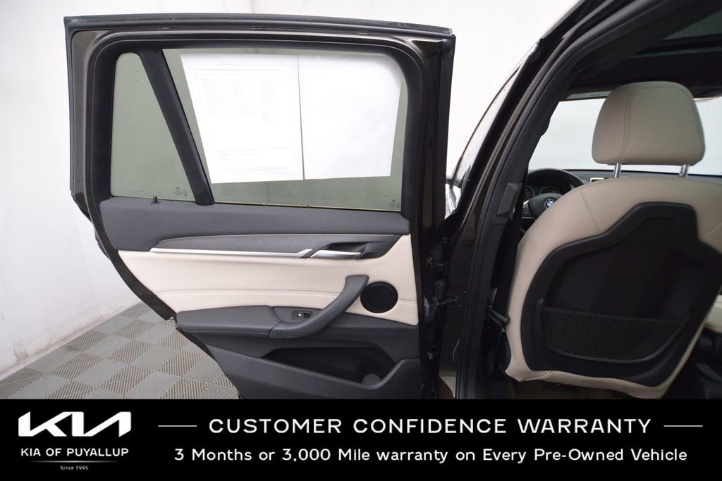 Used 2017 BMW X1 xDrive28i image 11