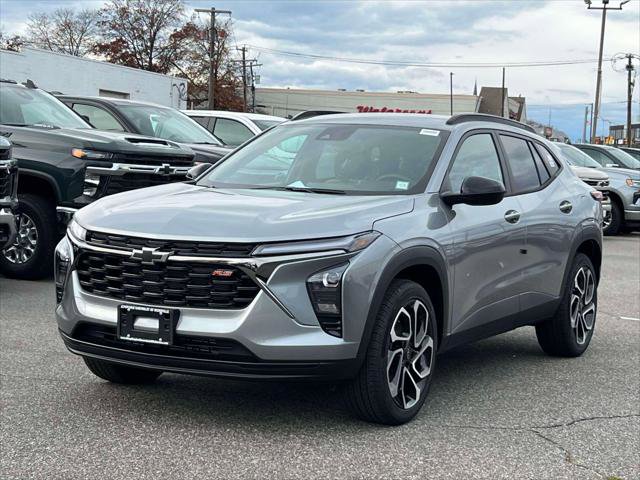 New 2026 Chevrolet Trax RS image 2