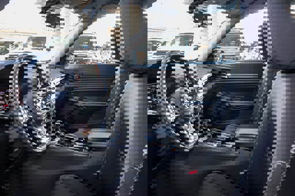 Used 2024 Nissan Altima 2.5 SV image 18