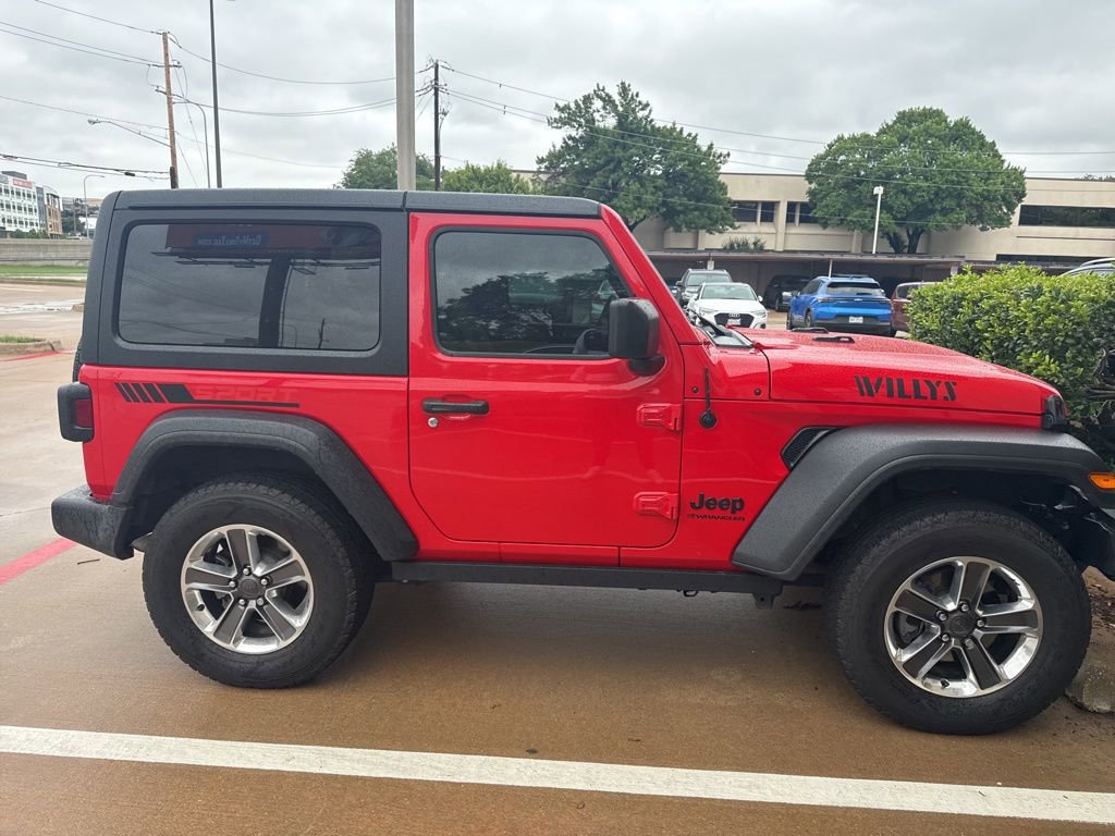 Used 2023 Jeep Wrangler Willys image 14