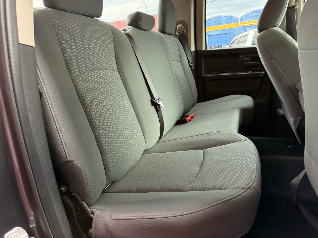 Used 2017 RAM 1500 Express AWD/4WD image 14