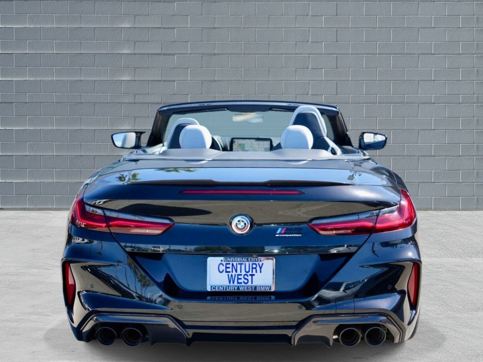 Used 2023 BMW M8 Competition w/ M Carbon Exterior Package AWD/4WD image 5