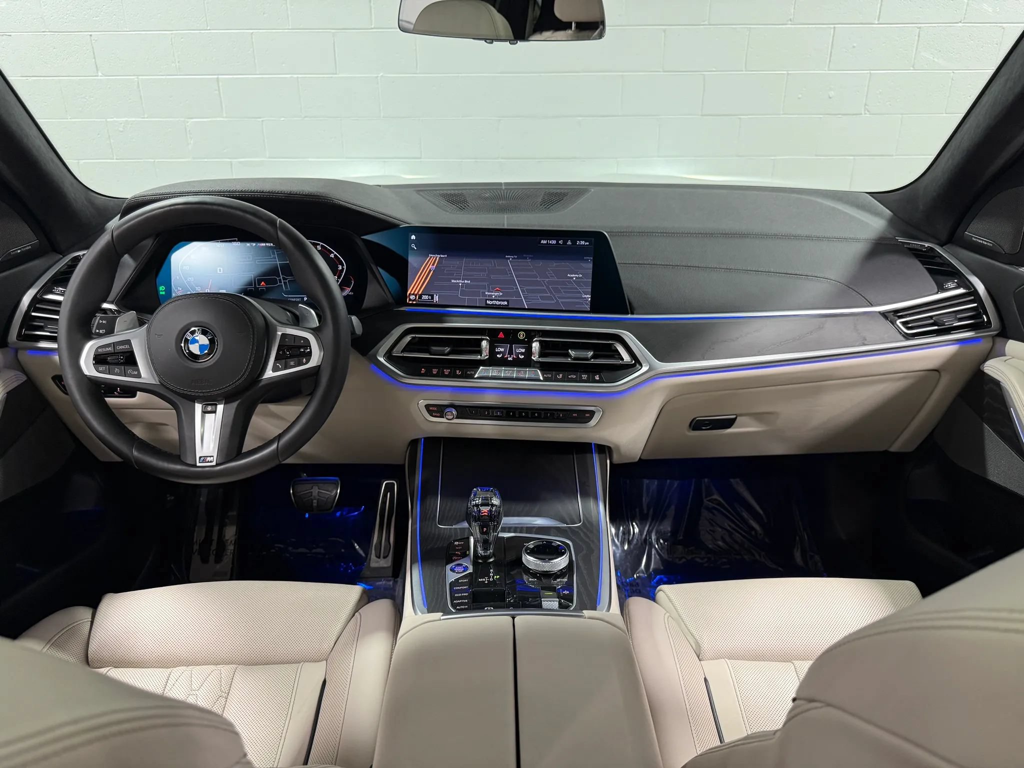 Used 2020 BMW X7 M50i w/ Executive Package AWD/4WD image 22