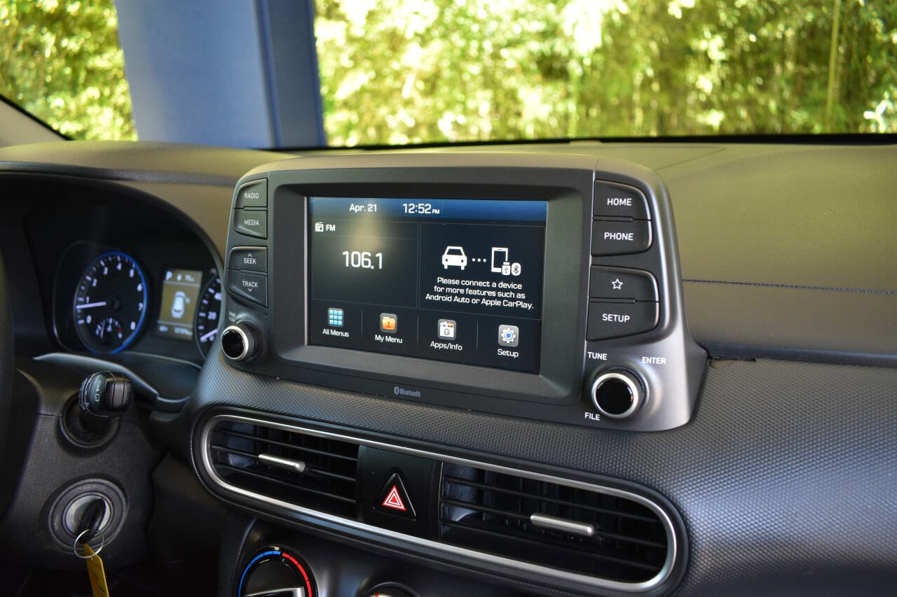 Used 2021 Hyundai Kona SE FWD image 19