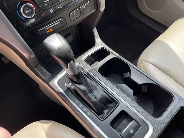 Used 2017 Ford Escape SE w/ SE Leather Comfort Package image 24