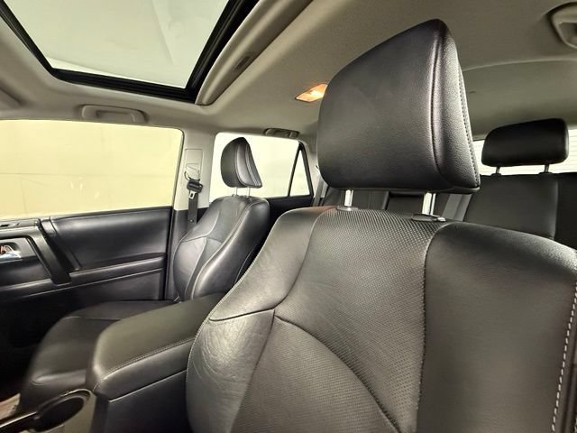 Used 2021 Toyota 4Runner Nightshade AWD/4WD image 9