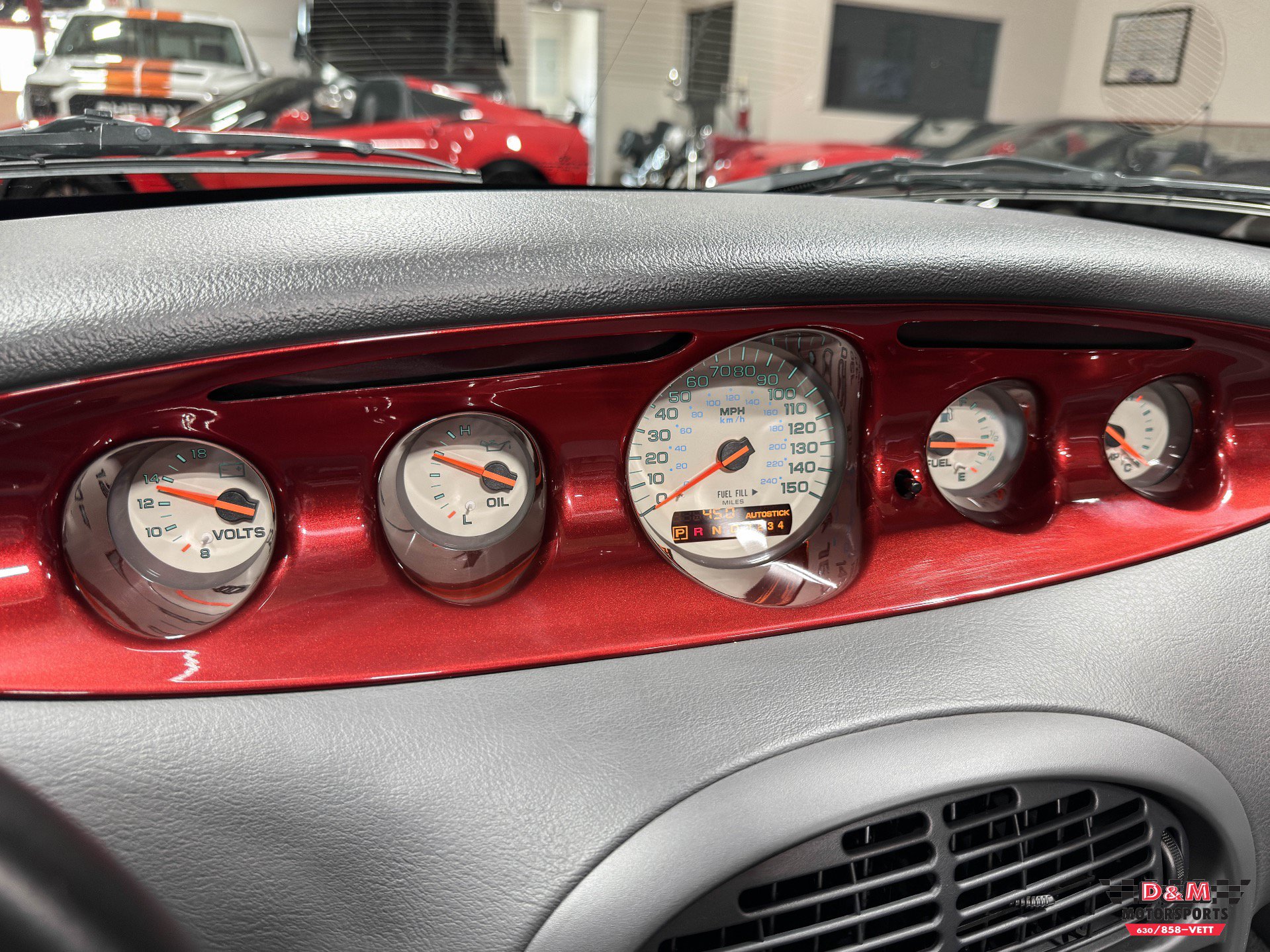 Used 2002 Chrysler Prowler RWD image 18