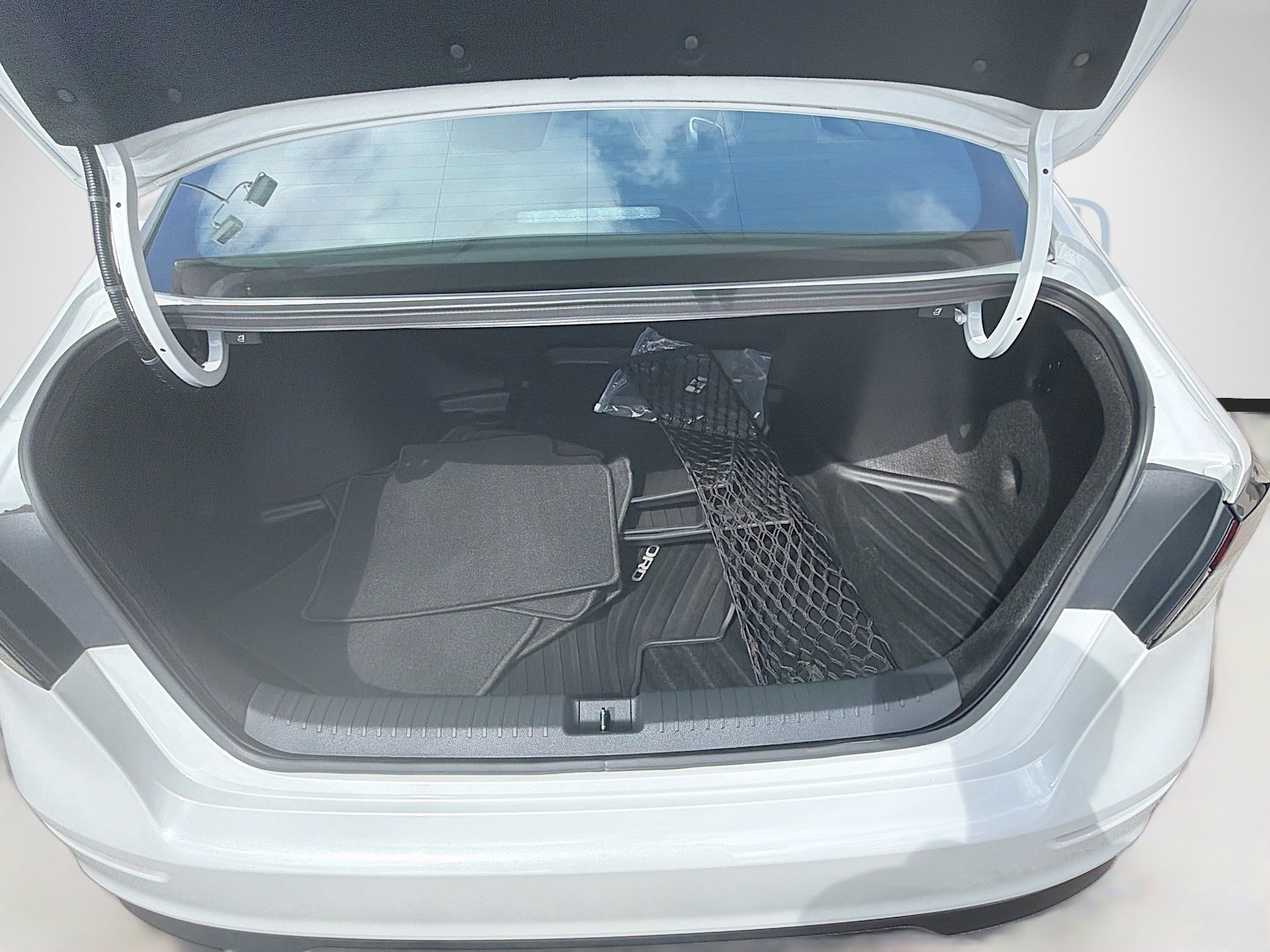 Certified 2024 Honda Accord Sport image 25