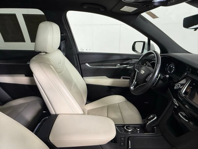 Certified 2022 Cadillac XT6 Sport w/ Technology Package AWD/4WD image 34