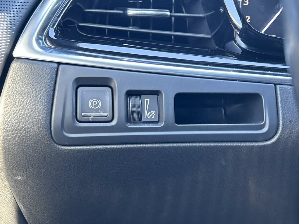 Certified 2024 Cadillac XT6 Sport AWD/4WD image 21