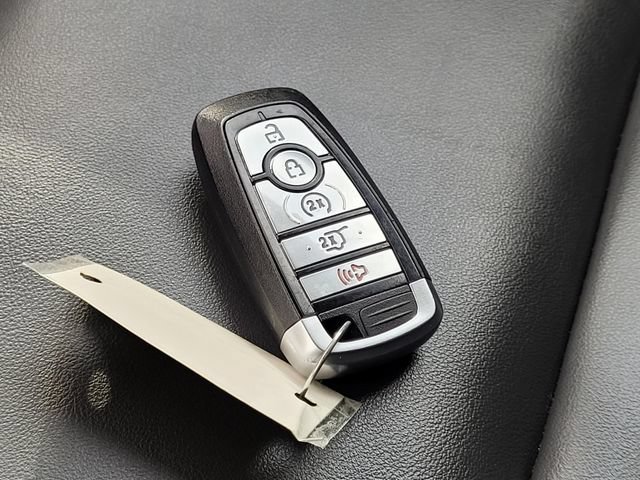 Used 2025 Ford Expedition Active RWD image 35