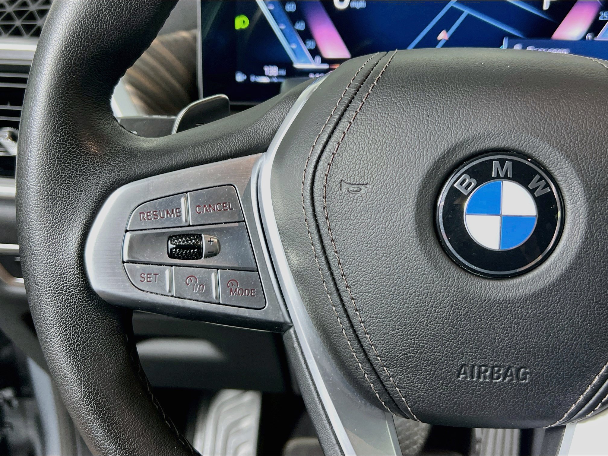 Used 2024 BMW X7 xDrive40i AWD/4WD image 18