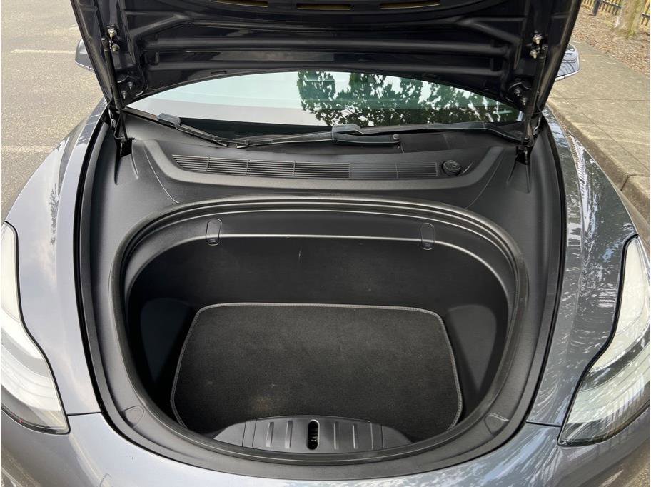 Used 2019 Tesla Model 3 Long Range AWD/4WD image 17