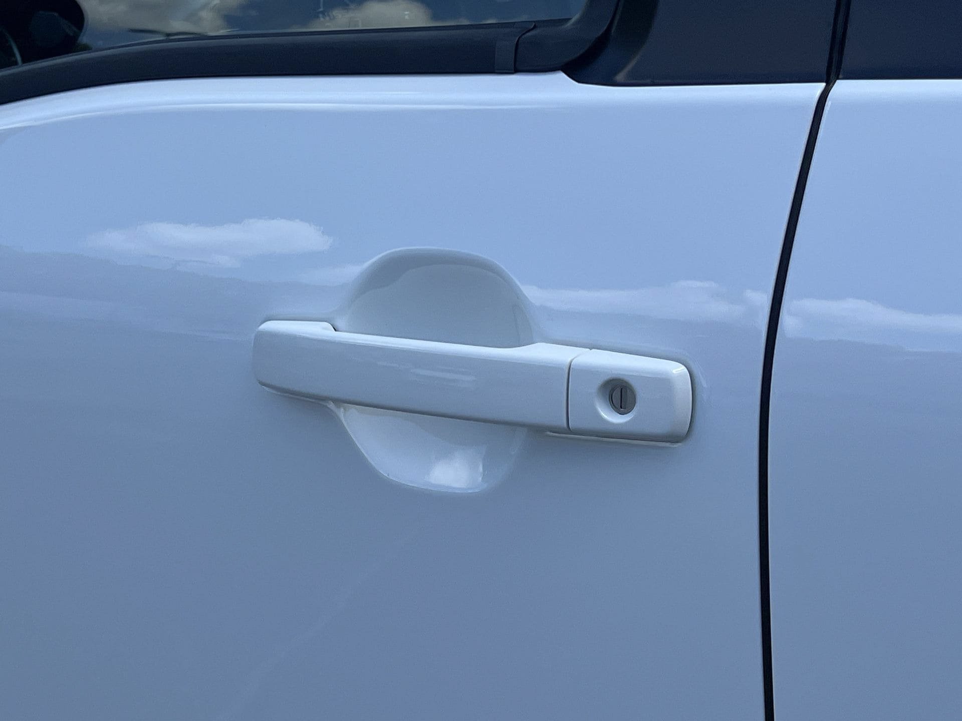 New 2026 Nissan Frontier SV w/ All-Weather Content Package RWD image 25