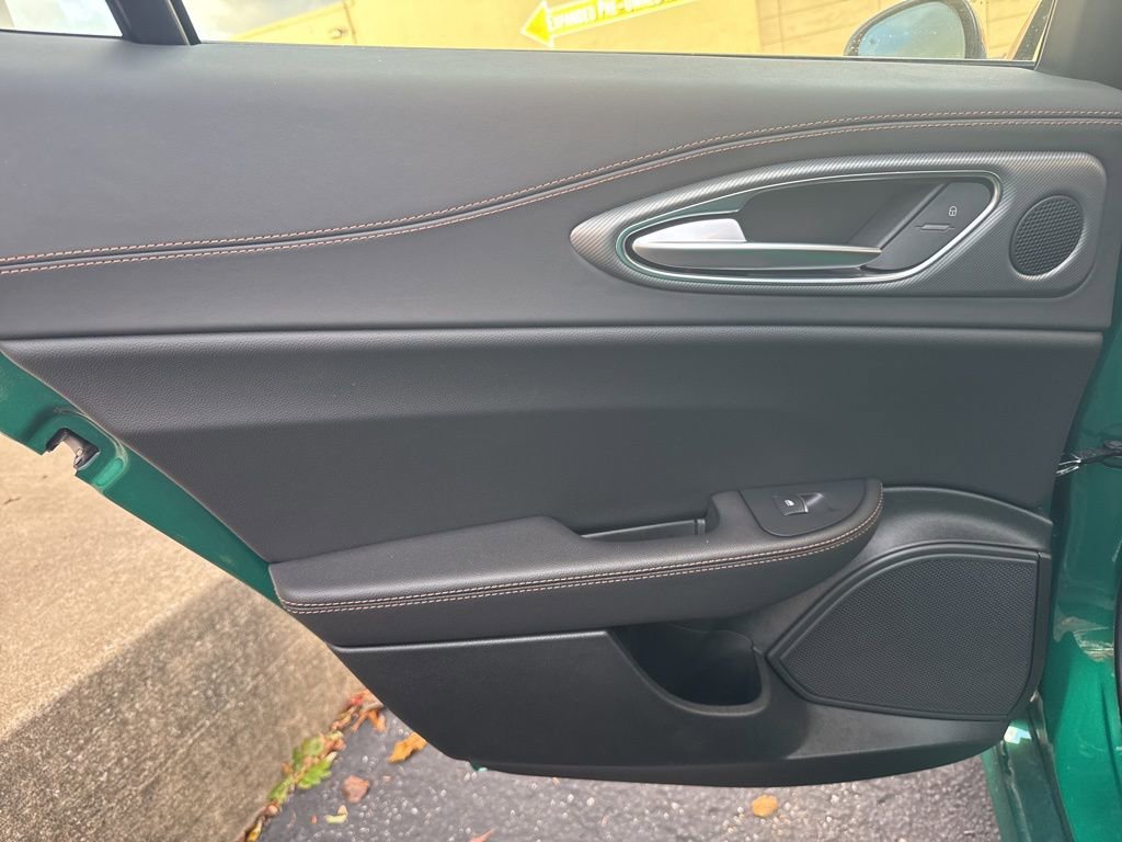 New 2025 Alfa Romeo Giulia AWD w/ Driving Assist Package image 17