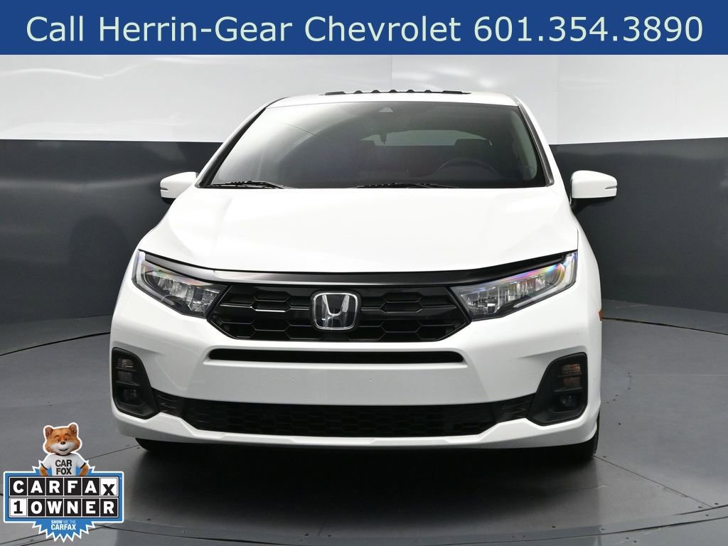 Used 2025 Honda Odyssey Touring image 10