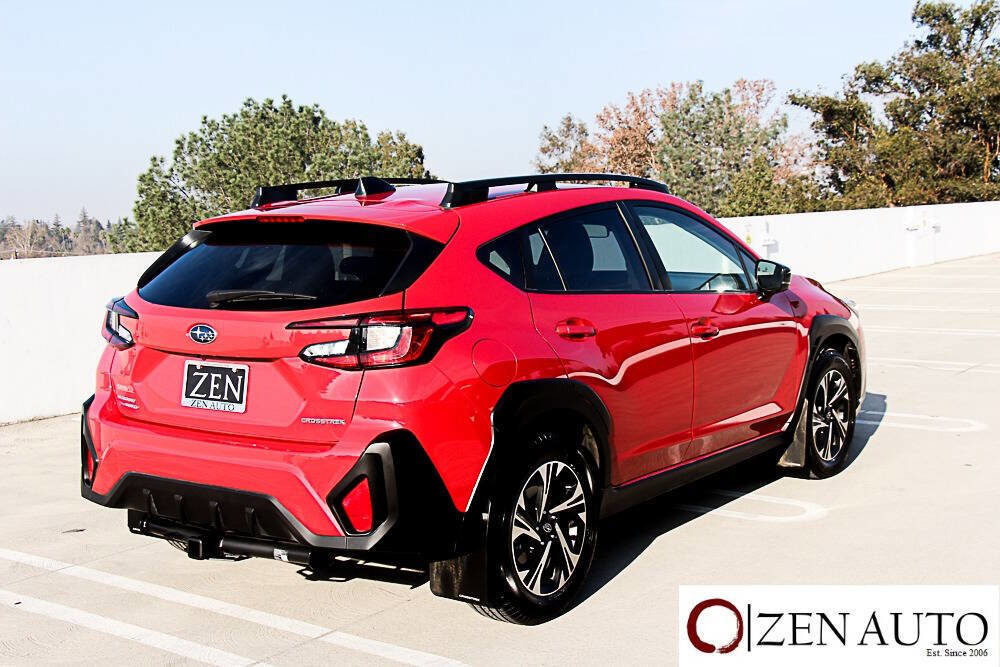 Used 2024 Subaru Crosstrek 2.0i Premium image 10