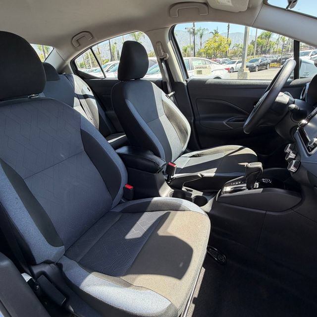 Used 2024 Nissan Versa SV FWD image 27