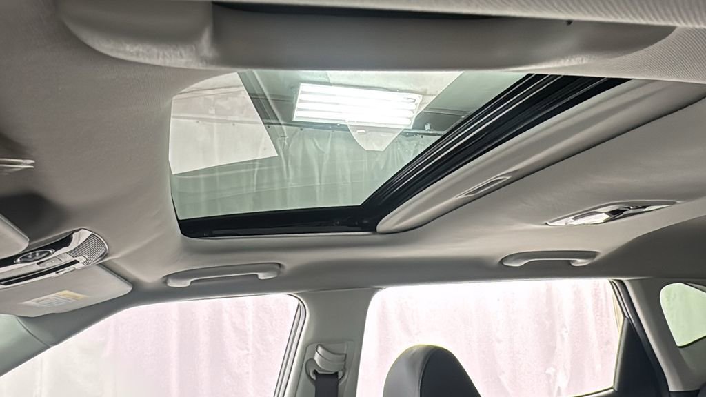 Used 2024 Kia Seltos EX image 34