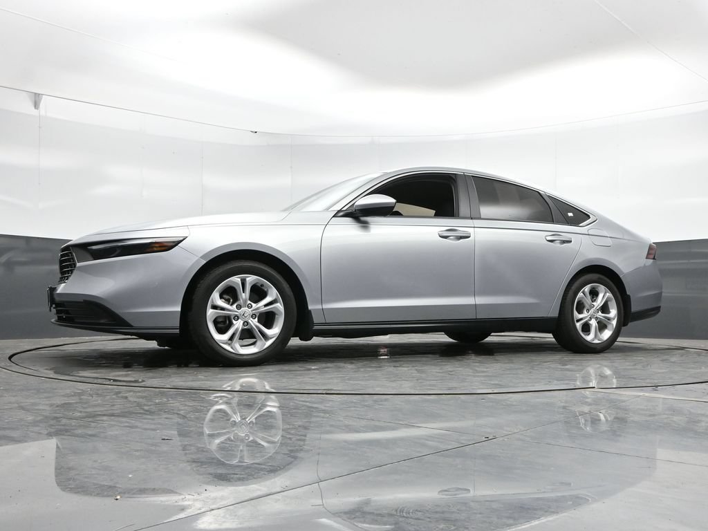 Used 2024 Honda Accord LX image 44