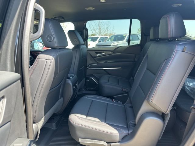 New 2026 Chevrolet Traverse Z71 image 12