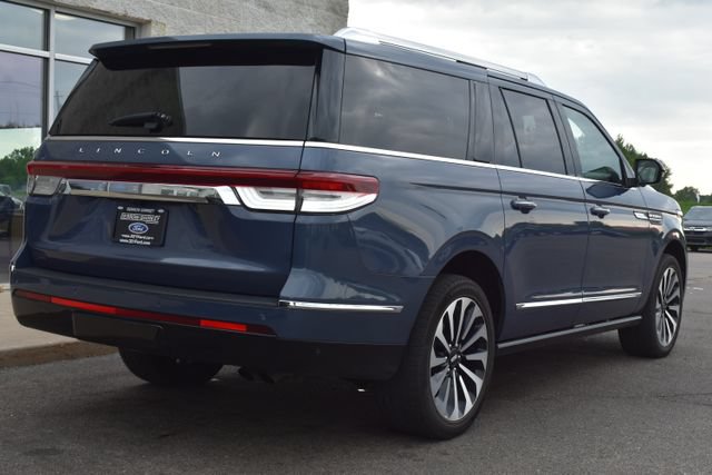Used 2023 Lincoln Navigator L Reserve AWD/4WD image 20