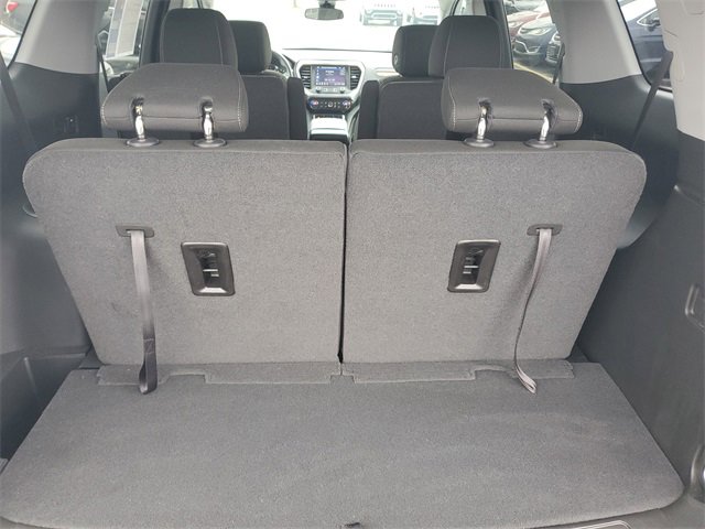 Certified 2023 GMC Acadia SLE image 8