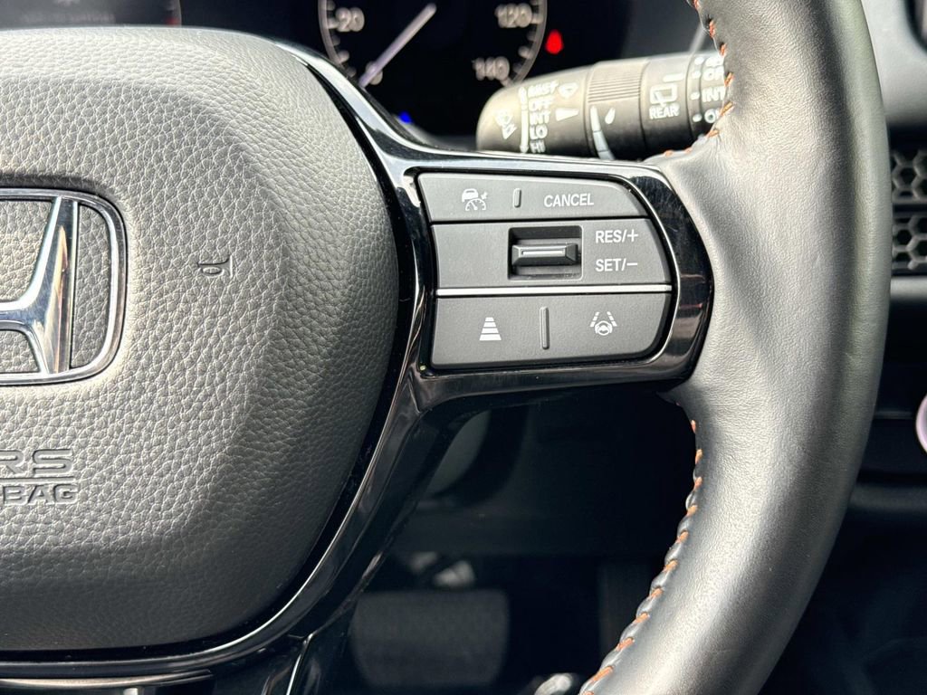 Used 2025 Honda HR-V Sport image 9