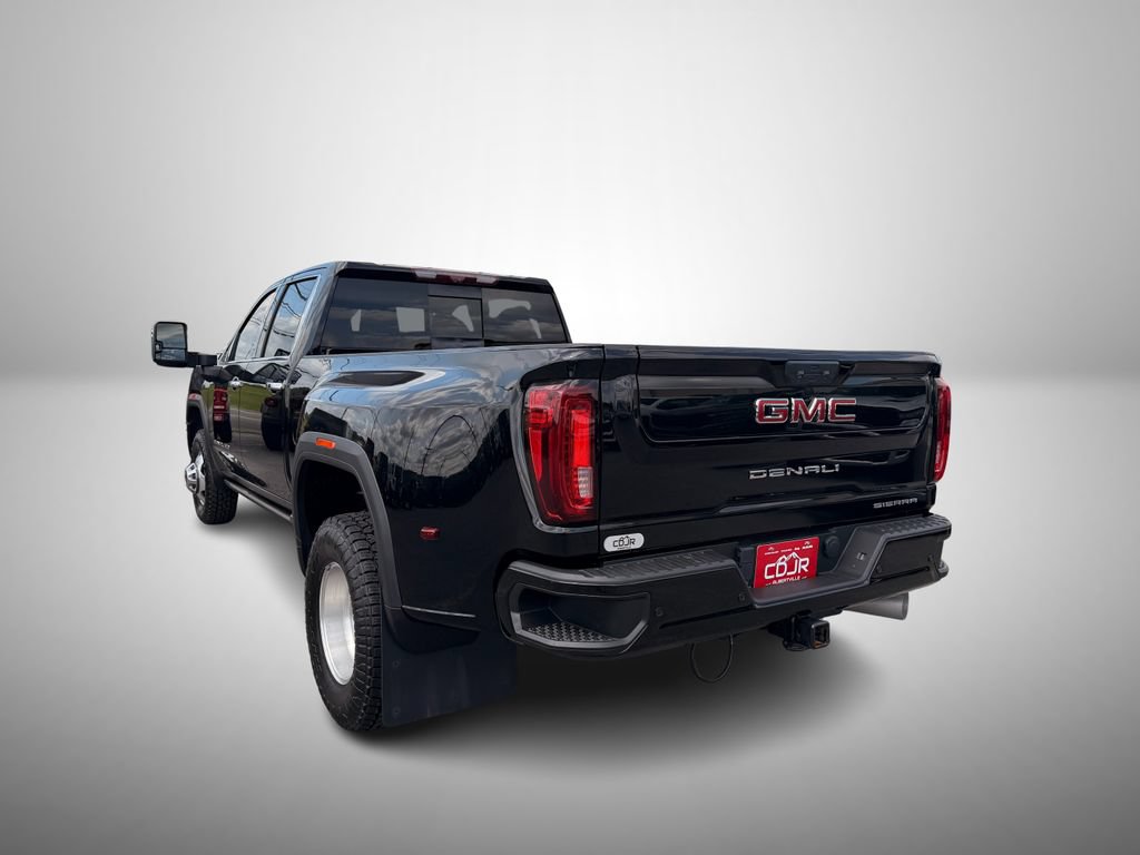 Used 2023 GMC Sierra 3500 Denali w/ Denali Ultimate Package AWD/4WD image 3