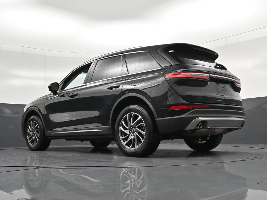 Used 2021 Lincoln Corsair AWD w/ Equipment Group 101A image 27