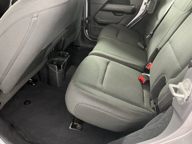 Used 2019 Jeep Wrangler Unlimited Sahara AWD/4WD image 11