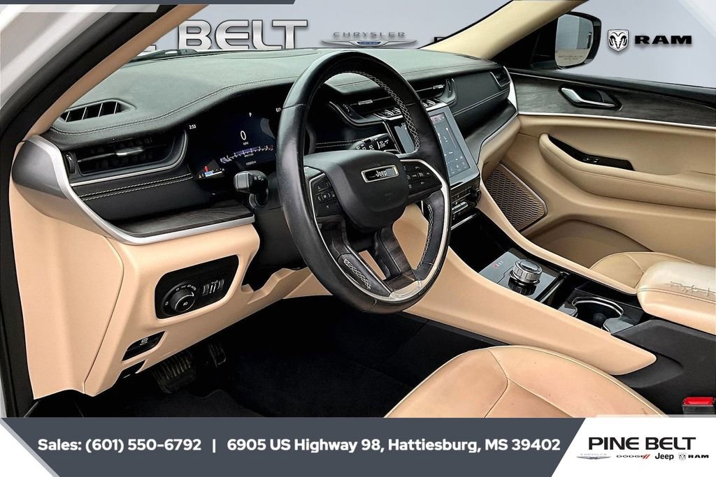 Used 2022 Jeep Grand Cherokee L Limited w/ Trailer Tow Group (B) image 12