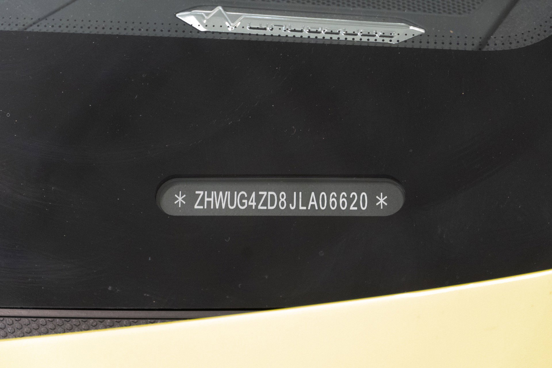 Used 2018 Lamborghini Aventador S image 25