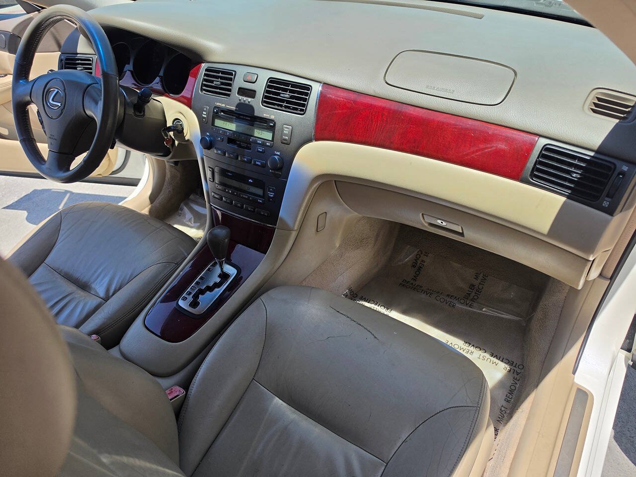 Used 2002 Lexus ES 330 w/ Premium Pkg FWD image 36
