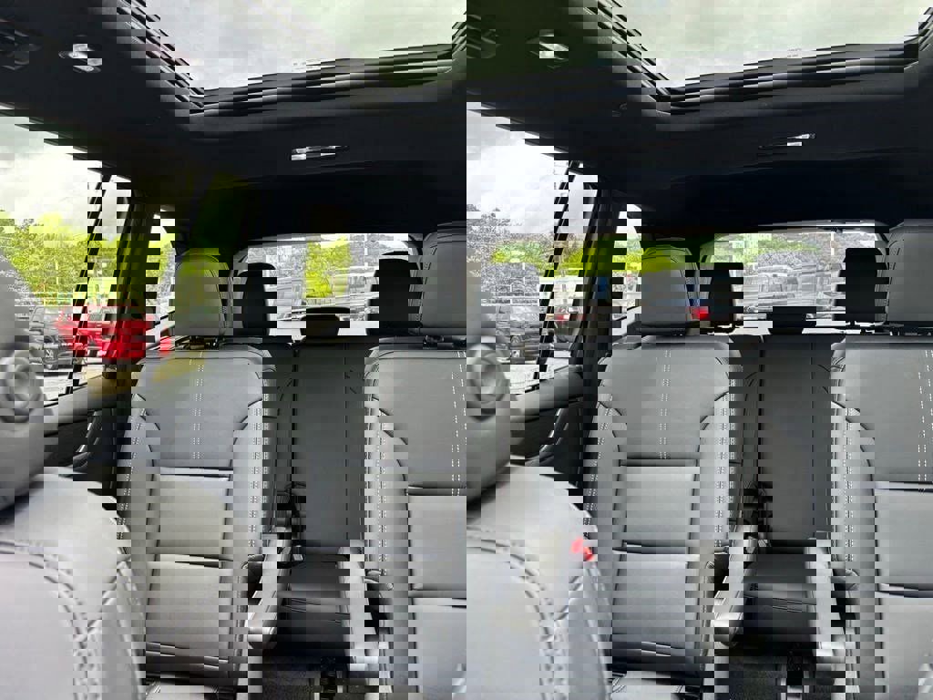 New 2025 GMC Acadia Elevation w/ Elevation Premium Package image 41