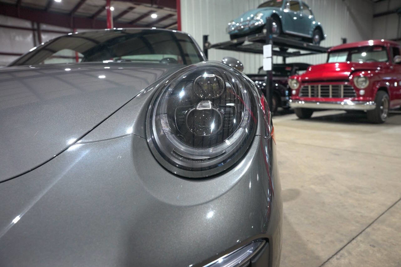 Used 2019 Porsche 911 Carrera S image 28
