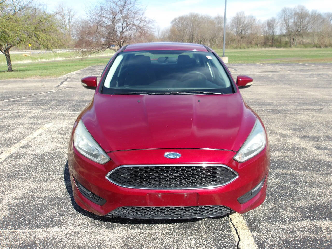 Used 2015 Ford Focus SE w/ SE Sport Package image 3