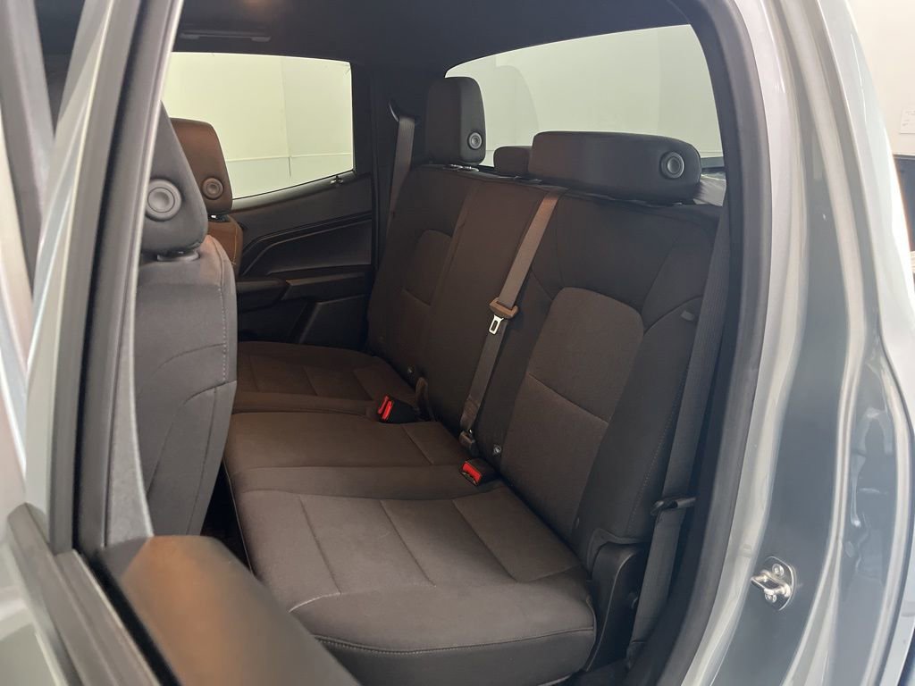 Used 2024 Chevrolet Colorado W/T image 18