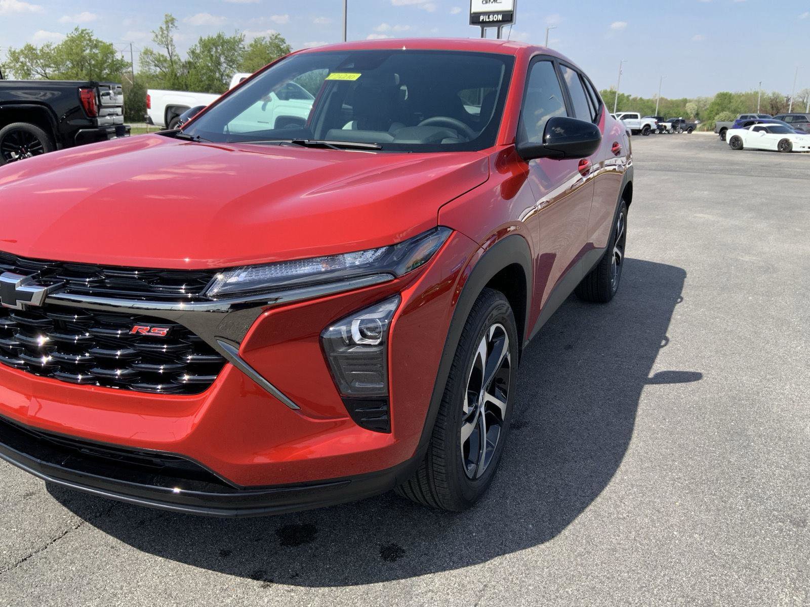 New 2026 Chevrolet Trax RS w/ Driver Confidence Package FWD image 15