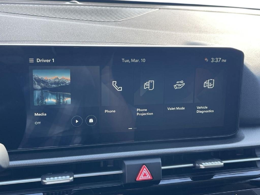 New 2026 Kia Sportage LX w/ LX Convenience Package FWD image 11