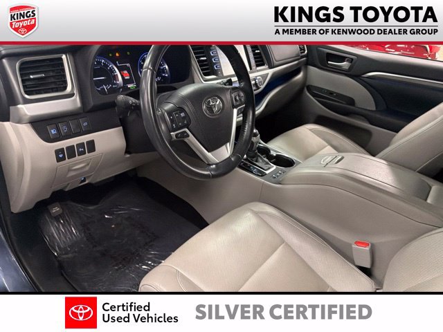 Certified 2018 Toyota Highlander Limited w/ Protection Package #3 AWD/4WD image 21