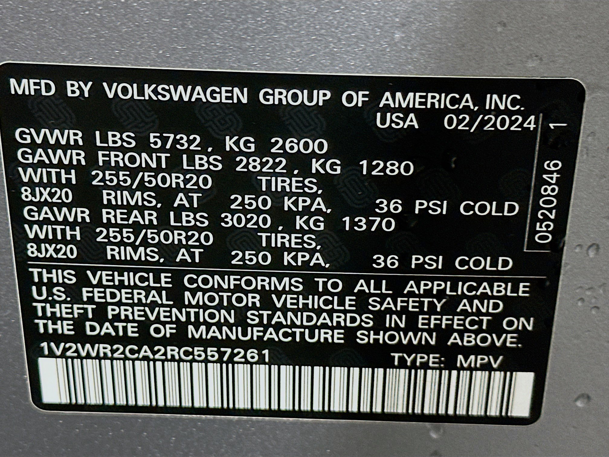 Used 2024 Volkswagen Atlas SE image 12