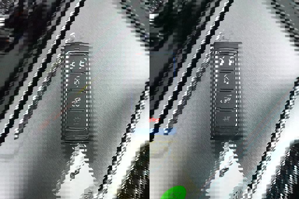 New 2026 Jeep Grand Wagoneer L 4WD w/ Premium Group I image 20