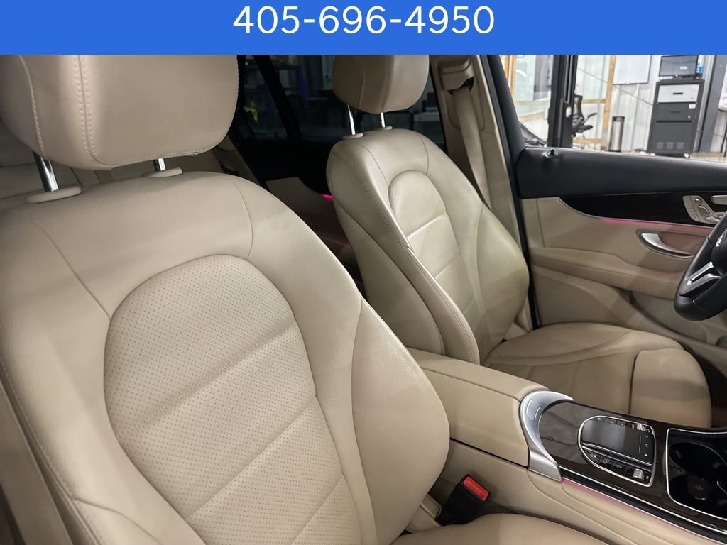 Used 2022 Mercedes-Benz GLC 300 image 26